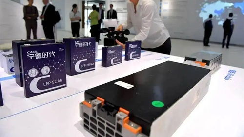 500万应届毕业生就业困境 汽车行业急需的电子计算机与网站建设人才